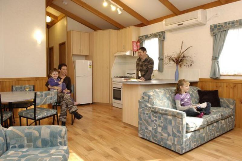 Hotel Crystal Brook Tourist Park Doncaster East Esterno foto